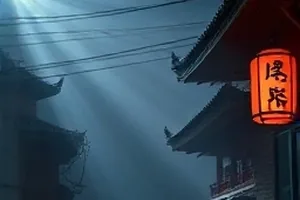 《玻璃工厂的午后》封面，车间里被阳光穿透的玻璃坯与工人剪影